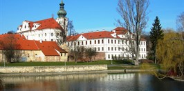 Břevnovský klášter - Benediktinské arciopatství sv. Vojtěcha a sv. Markéty v Praze-Břevnově