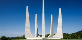 Ploština memorial