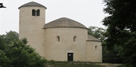 Říp - Rotunda sv. Jiří a sv. Vojtěcha
